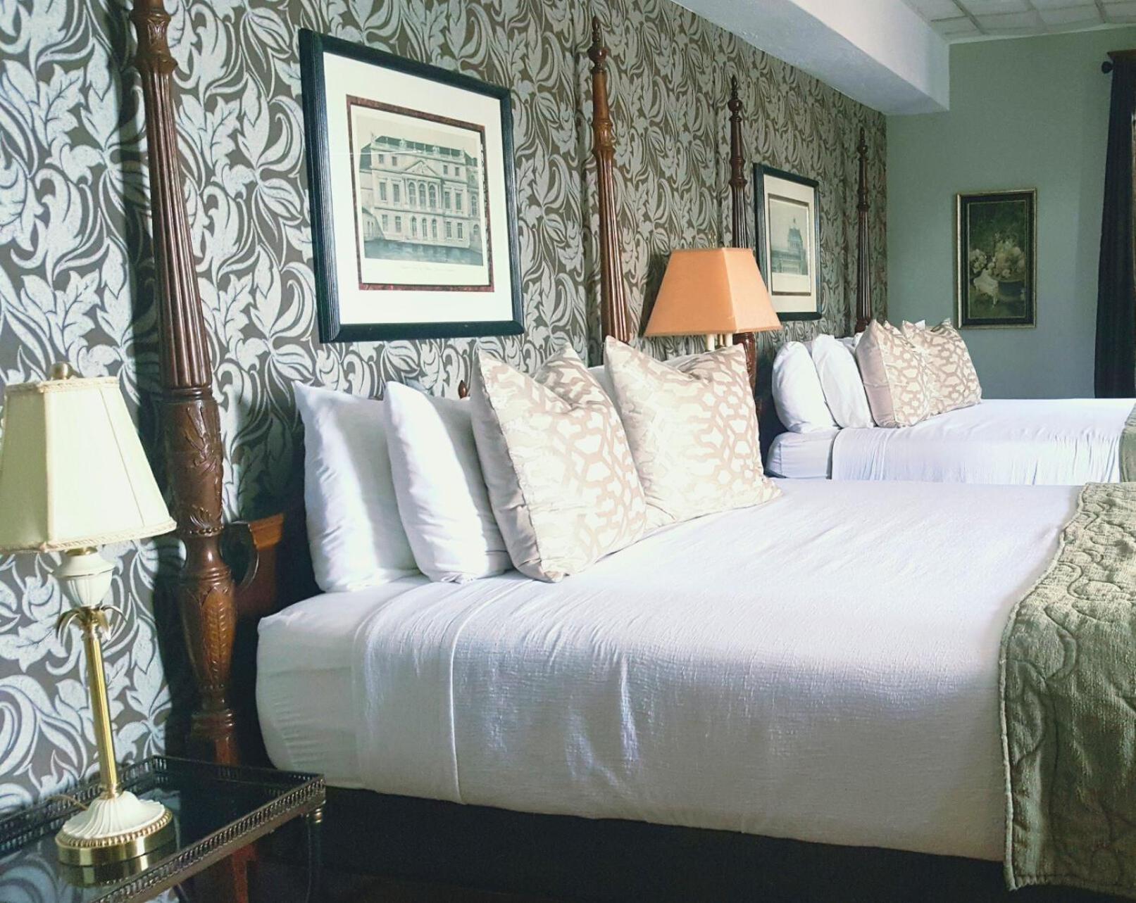 Altland House Inn & Suites Abbottstown Dış mekan fotoğraf