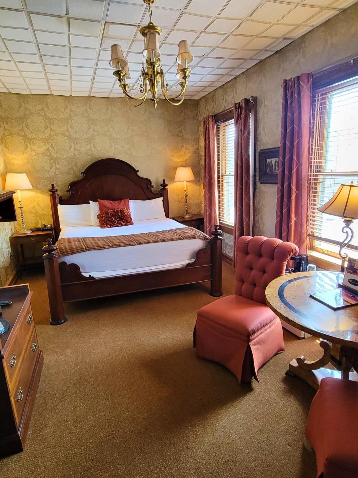 Altland House Inn & Suites Abbottstown Dış mekan fotoğraf