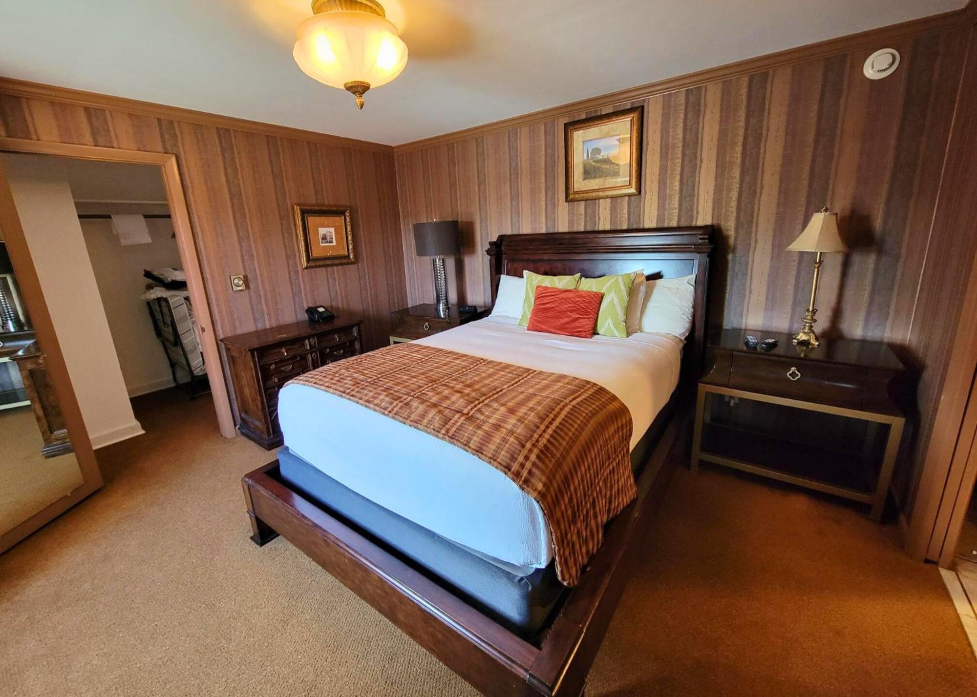 Altland House Inn & Suites Abbottstown Dış mekan fotoğraf